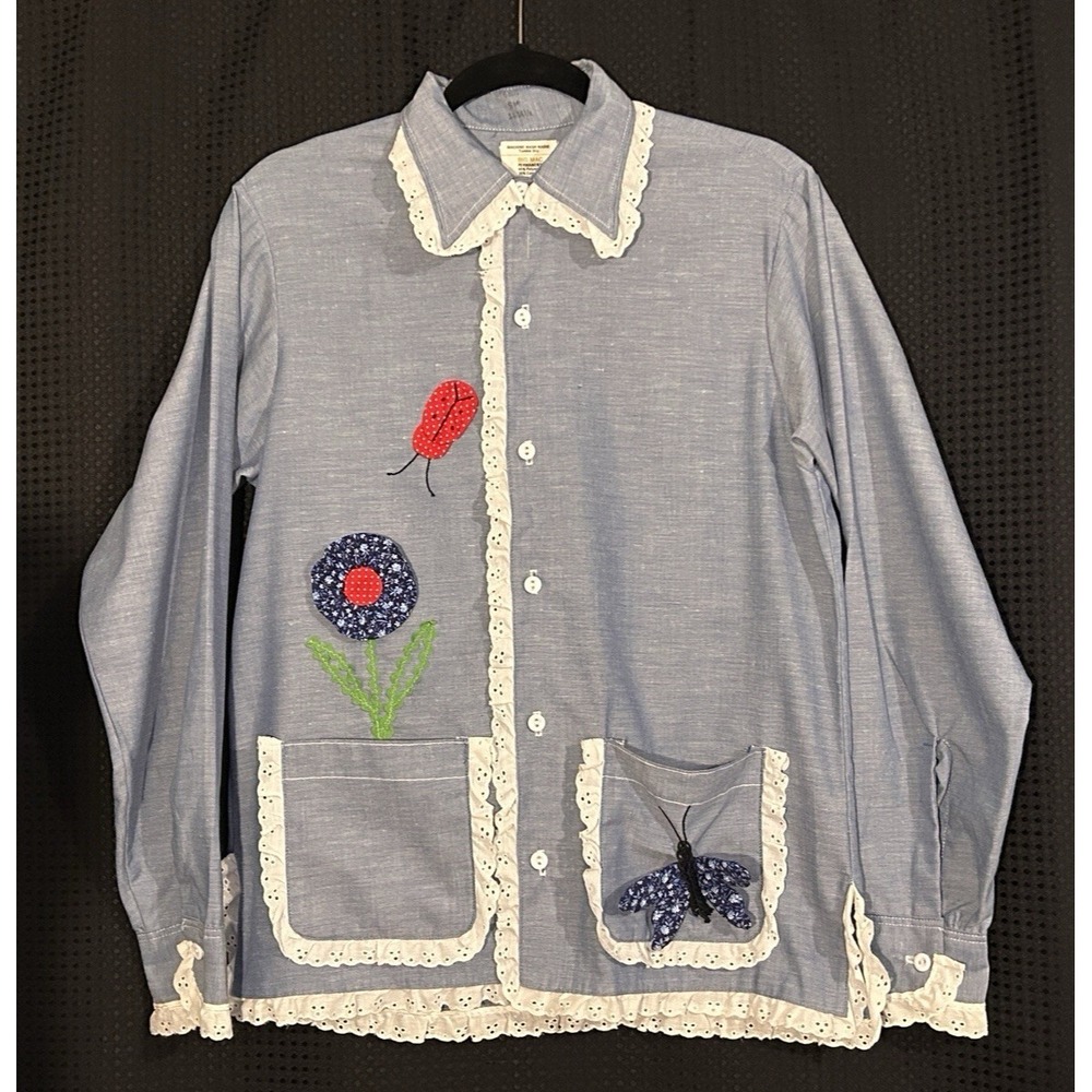 Vintage JC Penny Big Mac 70's Appliques Blue Chambray Shirt White Eyelet Trim